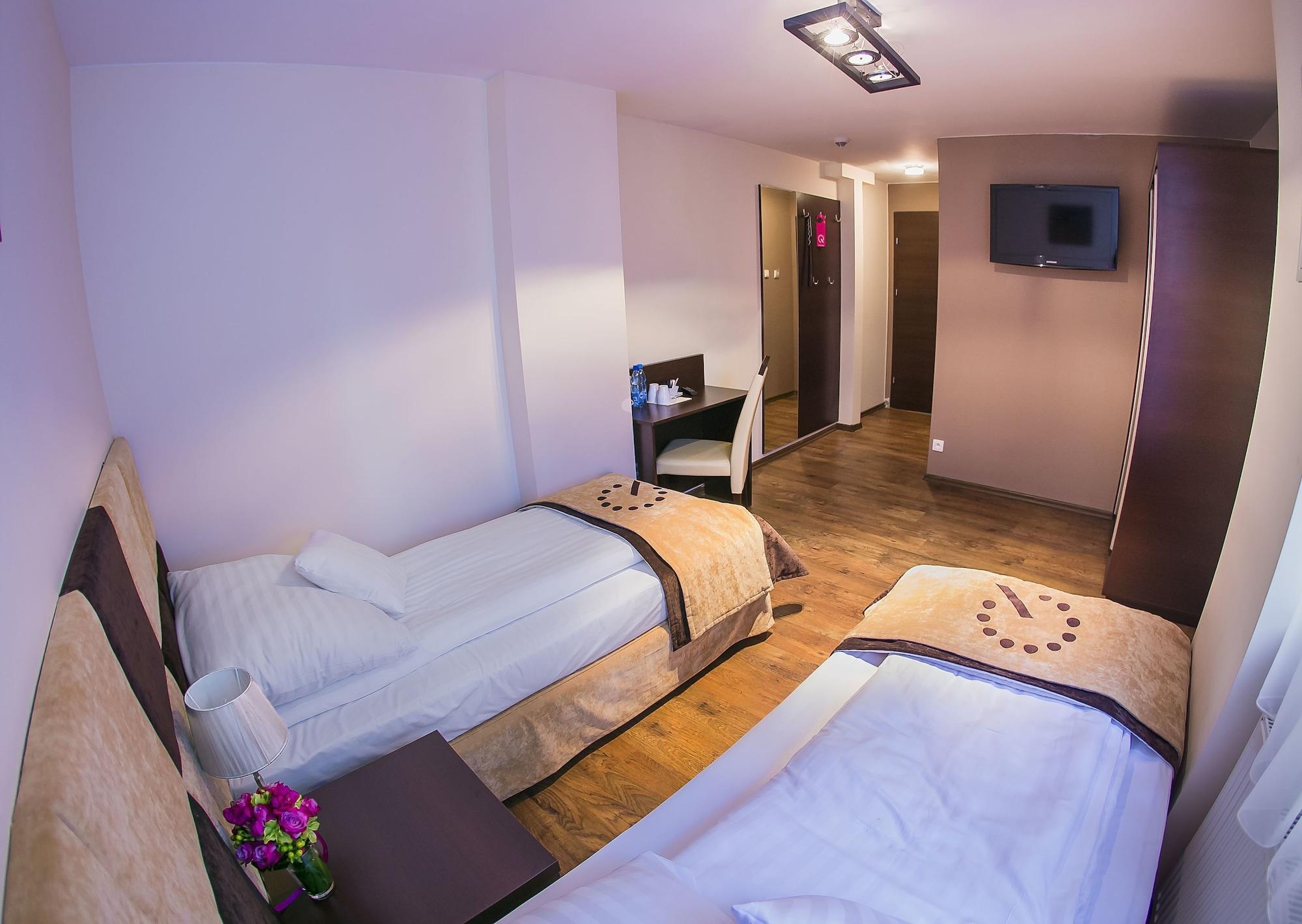 Boutique Hotel'S III Pilsudskiego Lodź Bagian luar foto
