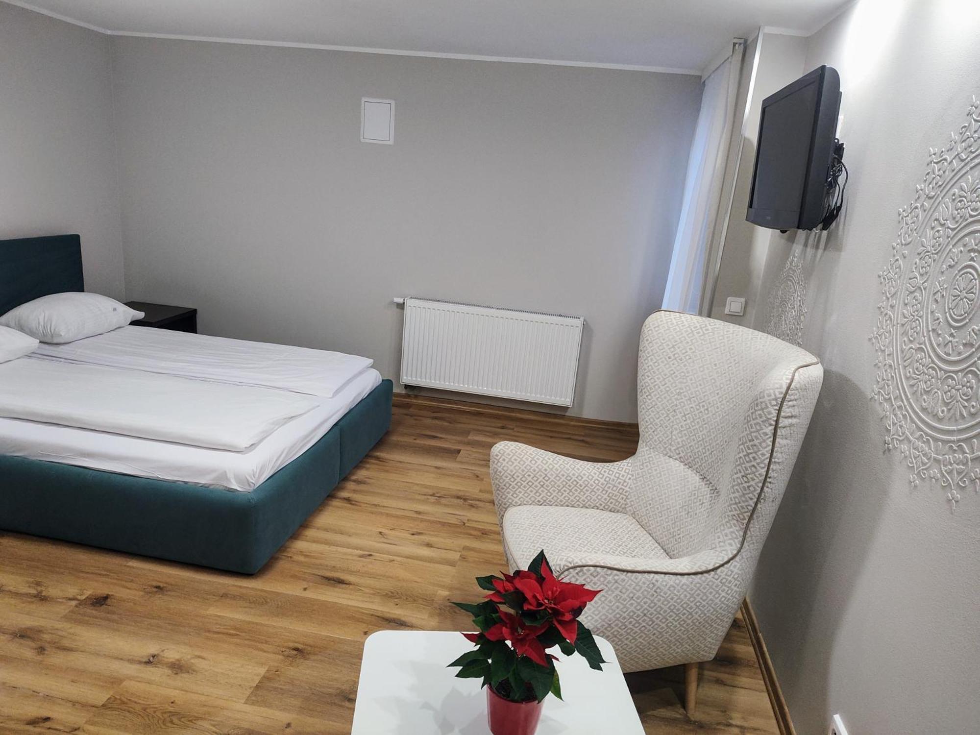 Boutique Hotel'S III Pilsudskiego Lodź Bagian luar foto